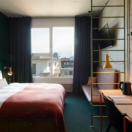 Hotel Basecamp