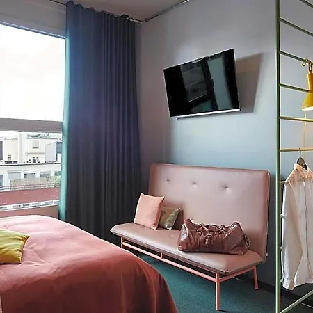 Basecamp فندق
